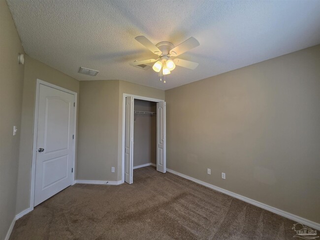 Building Photo - 5963 Ashton Woods Cir