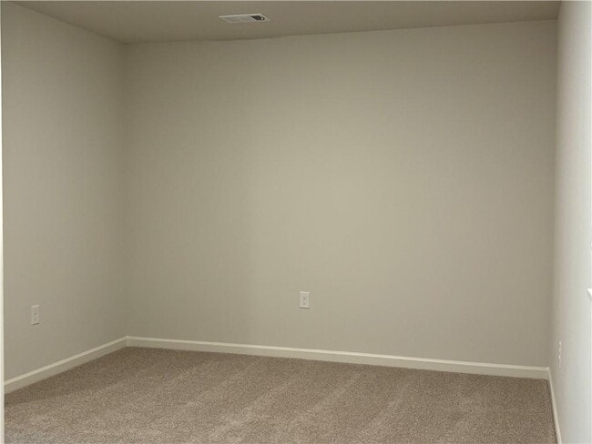 Building Photo - 472 Stoneybrook Dr