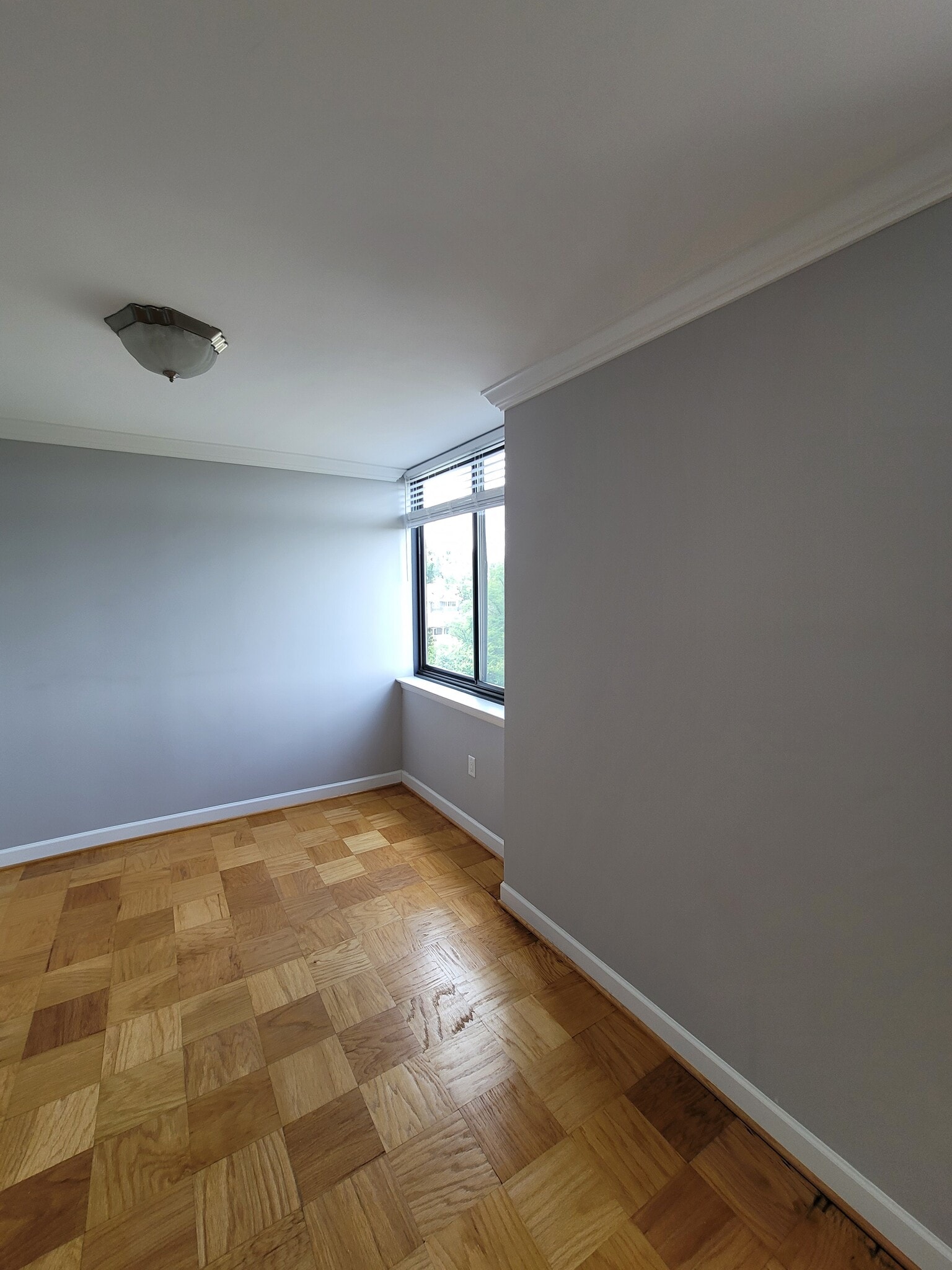 Dining Area - 4390 LORCOM Ln