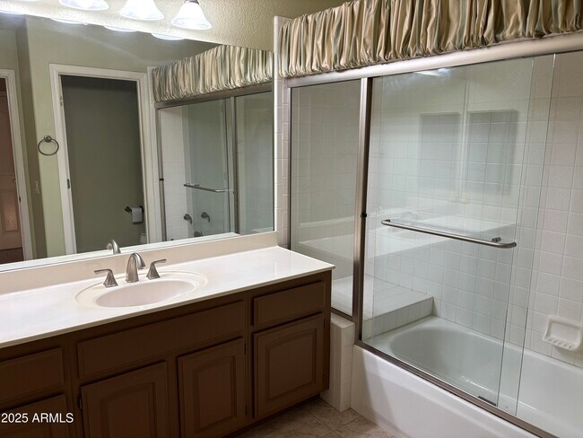 Building Photo - 25033 S Ribbonwood Dr