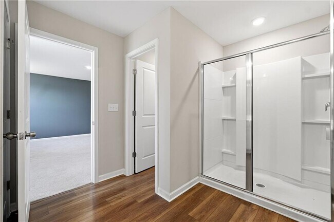 Building Photo - 21 Golden Eagle Pkwy