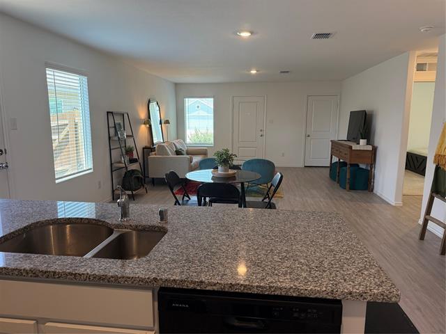 Building Photo - 9204 Red Fox Trl
