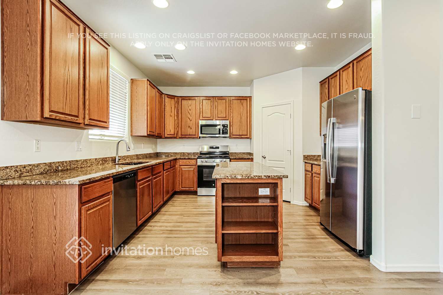 Building Photo - 385 S 172nd Dr