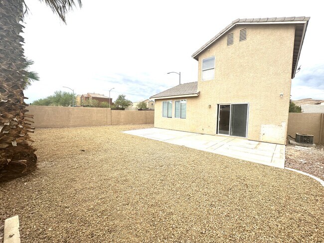 Building Photo - 7288 Quarterhorse Ln