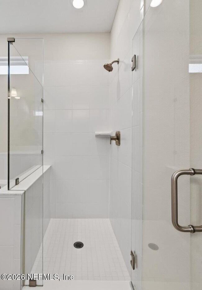 Building Photo - 3399 Kindlewood Dr