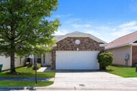 Building Photo - Lovely 4 Bedroom Home in Grovetown, GA