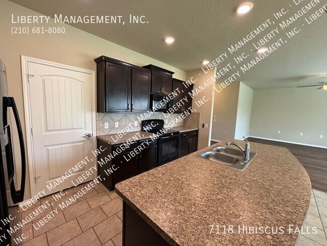 Building Photo - 7118 Hibiscus Falls