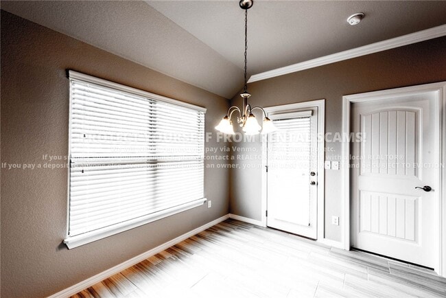Building Photo - 4456 W Wales Dr