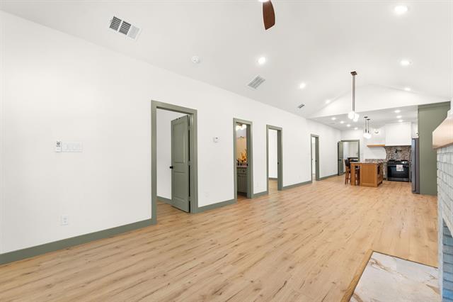 Building Photo - 3028 College Ave