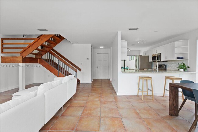 Building Photo - 9946 Costa Del Sol Blvd