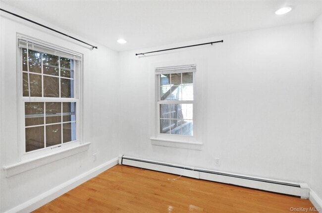 Building Photo - 29 S Eckar St