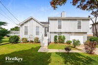 Building Photo - 1204 Grand Cir