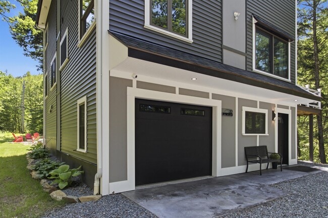 Building Photo - 22 Reynolds Ln