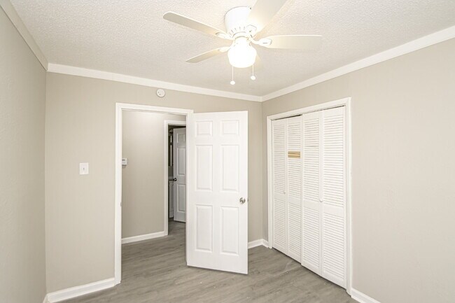 Building Photo - Charming 3-Bedroom Home on a Spacious Lot in Benton, AR – Perfect for Comfortable Living!