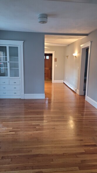 Dining Rm with hutch - 881 Broadway