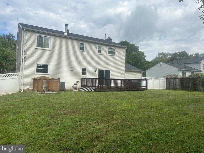 Building Photo - 11009 Fruitwood Dr