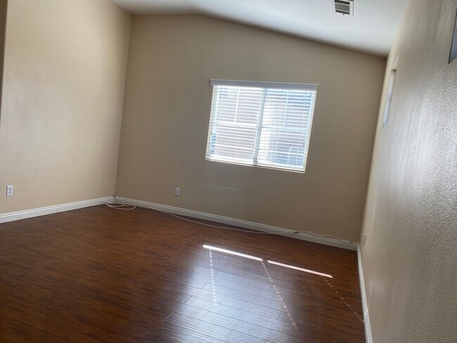 Building Photo - Moreno Valley Executive Home for Lease - Upgraded & Move-in Ready!