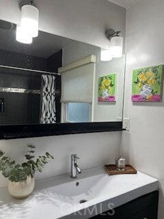 Building Photo - 3333 Balzac St