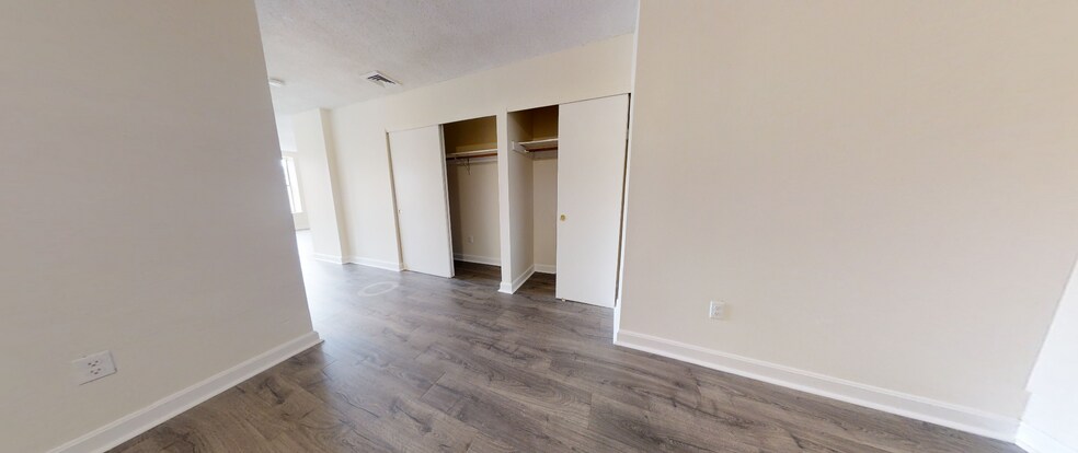 Building Photo - 1080 Boylston St