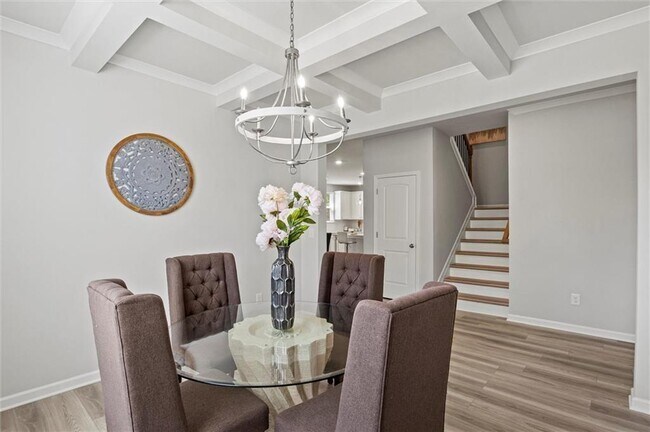 Building Photo - 213 Chiswick Lp