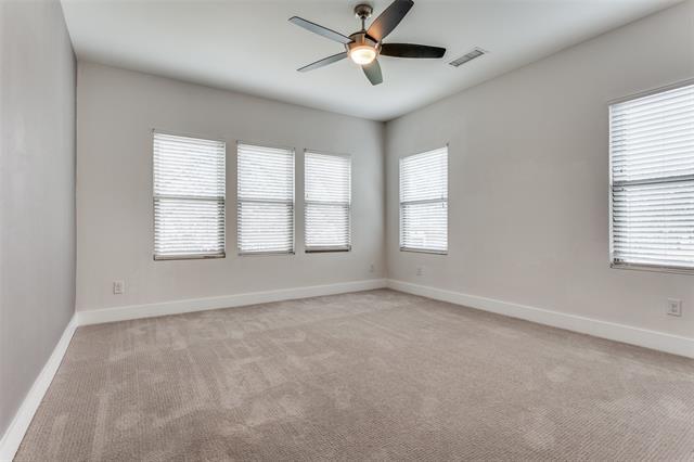 Building Photo - 5516 Miller Ave