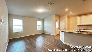 Building Photo - 9522 Cord Grass