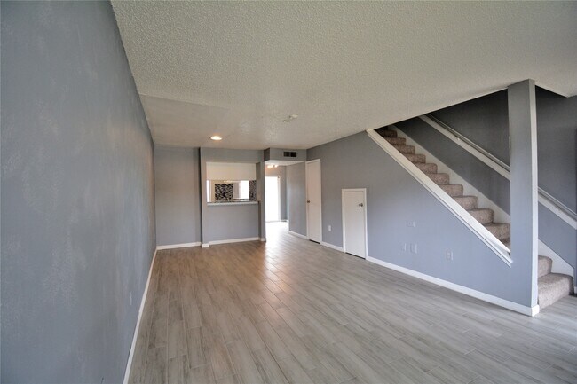 Building Photo - 260 El Dorado Blvd