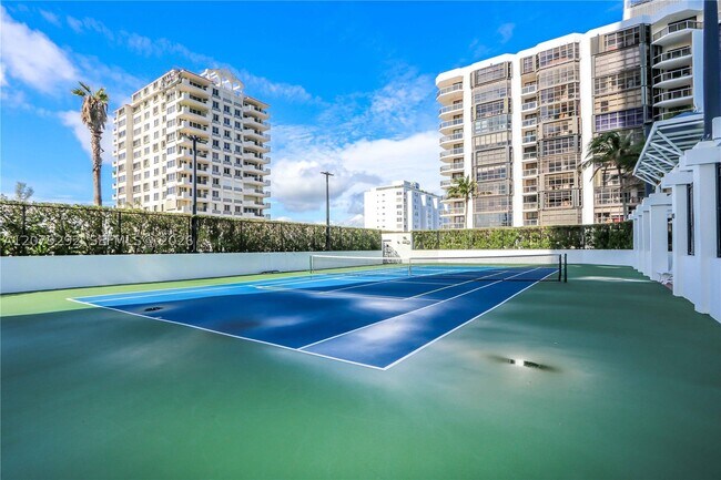 Building Photo - 6365 Collins Ave