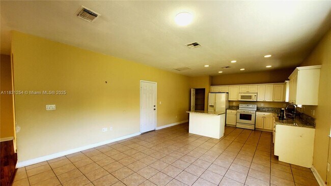 Building Photo - 9409 SW 225th St