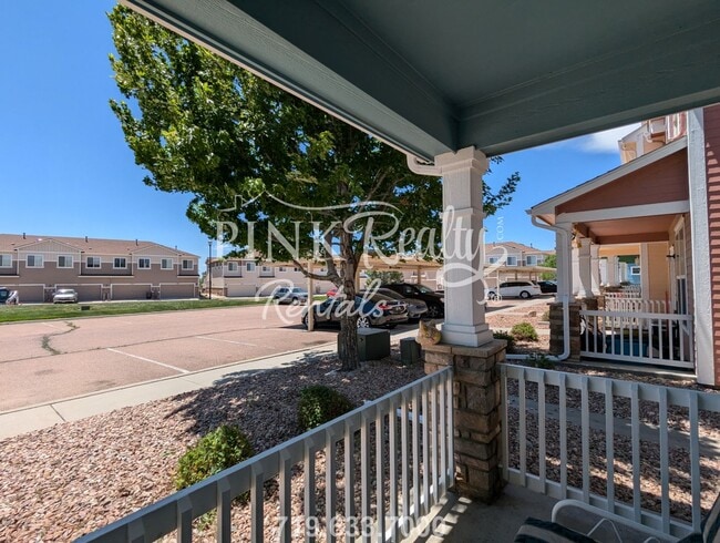 Building Photo - 2653 Shannara Grove