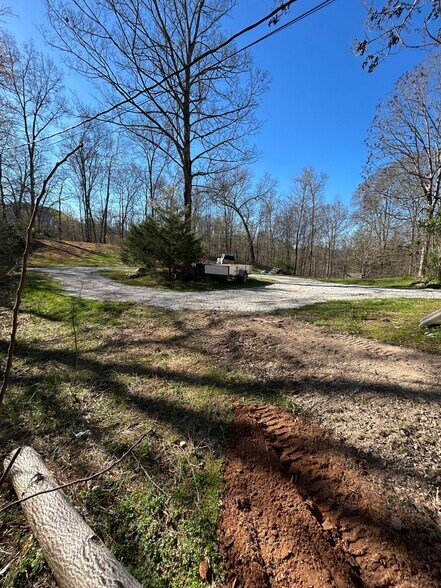 Building Photo - 280 Norris Shores Dr