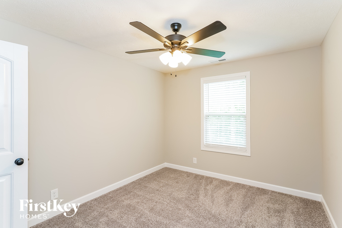 Building Photo - 1053 Brightwood Ct