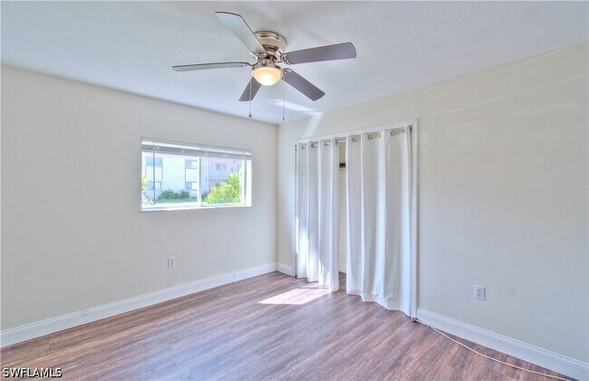 Building Photo - 2385 Naples Trace Cir