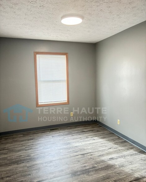 Bedroom 2 - 1919 Tippecanoe St