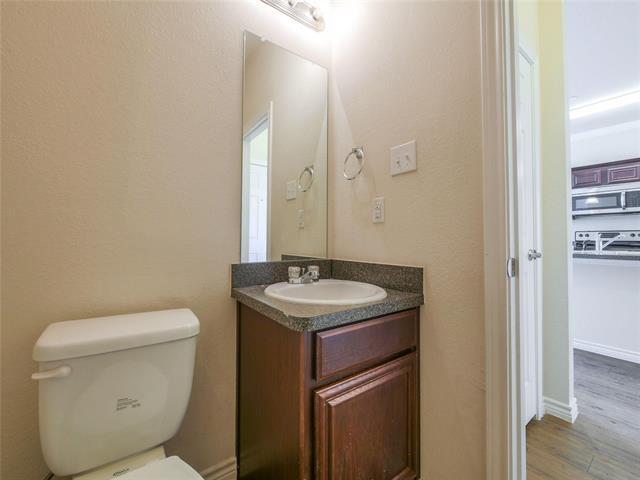 Building Photo - 5421 Dolores Pl