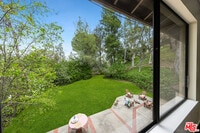 Building Photo - 780 Carriage Cir