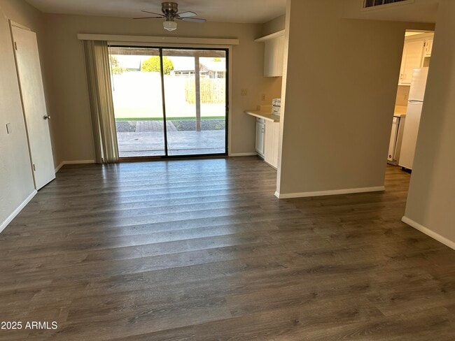 Building Photo - 1802 W Villa Rita Dr