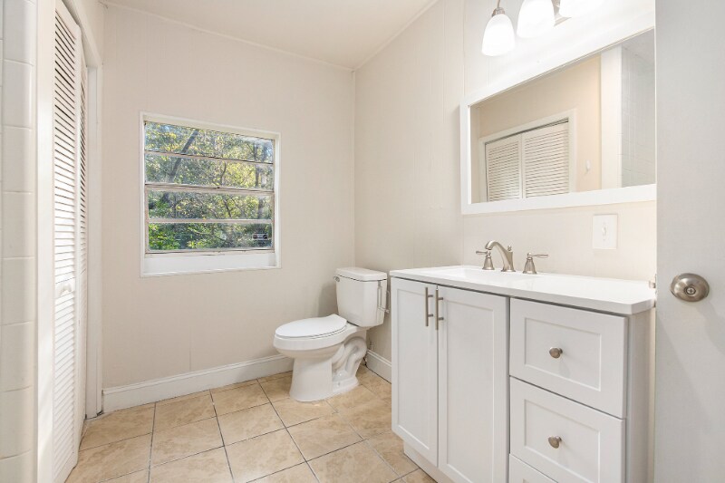 Building Photo - 4006 Niagara St