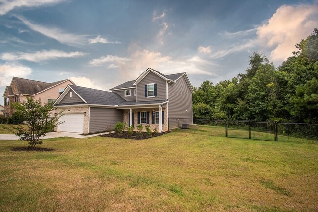 Building Photo - 57 White Pine Way