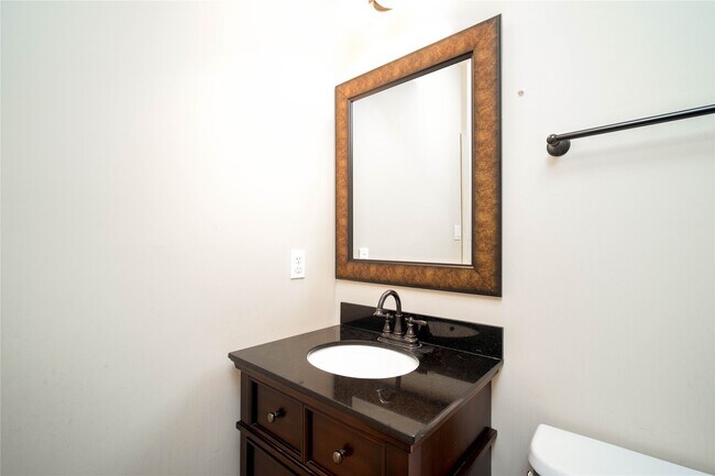 Building Photo - 3135 Old Masters Dr