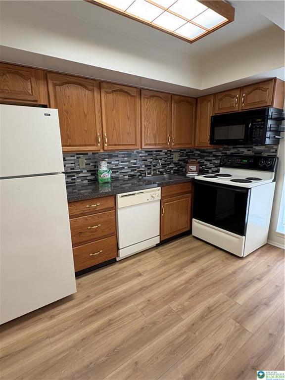 Building Photo - 1141 W Lafayette St