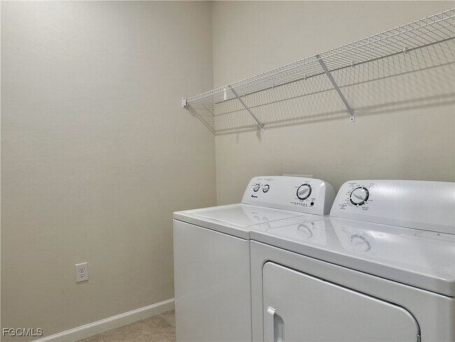 Building Photo - 16027 Enclaves Cv Dr