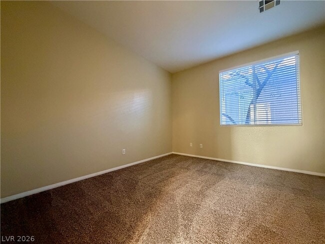 Building Photo - 246 Duck Hollow Ave