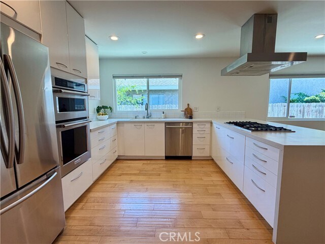 Building Photo - 16313 St Andrews Pl