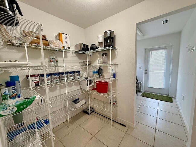 Building Photo - 65 Pepe Ct