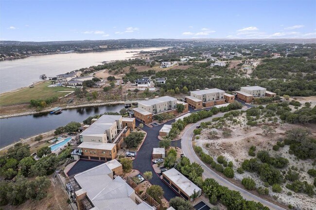 Building Photo - 1101 Ivean Pearson Rd