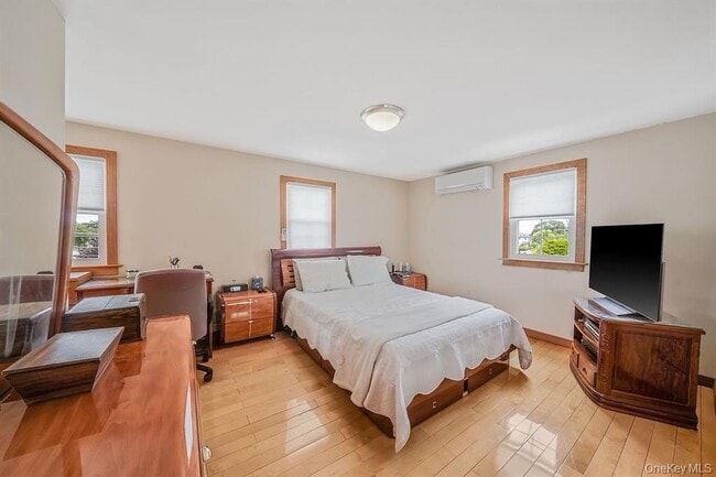 Building Photo - 508 Chamberlin St