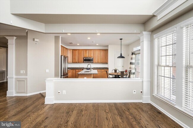 Building Photo - 5 Trewbridge Ct