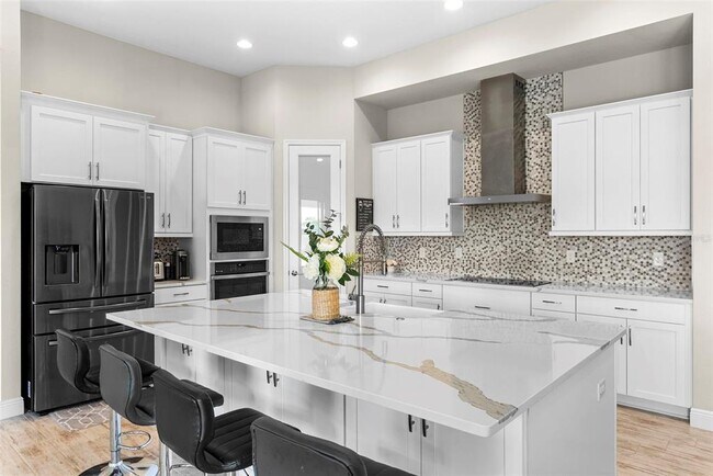 Building Photo - 13182 Twin Bridges Dr