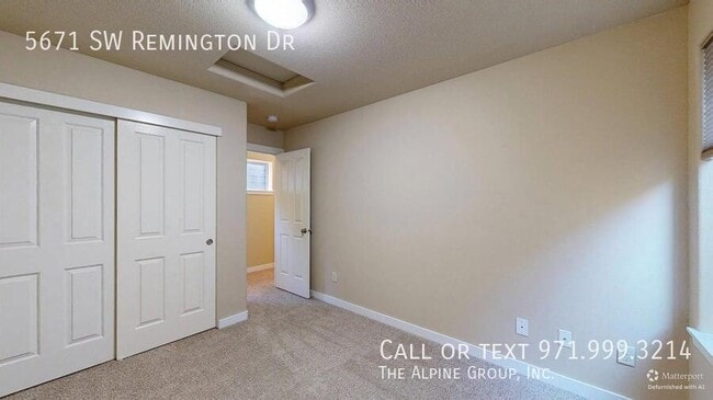 Building Photo - 5671 SW Remington Dr